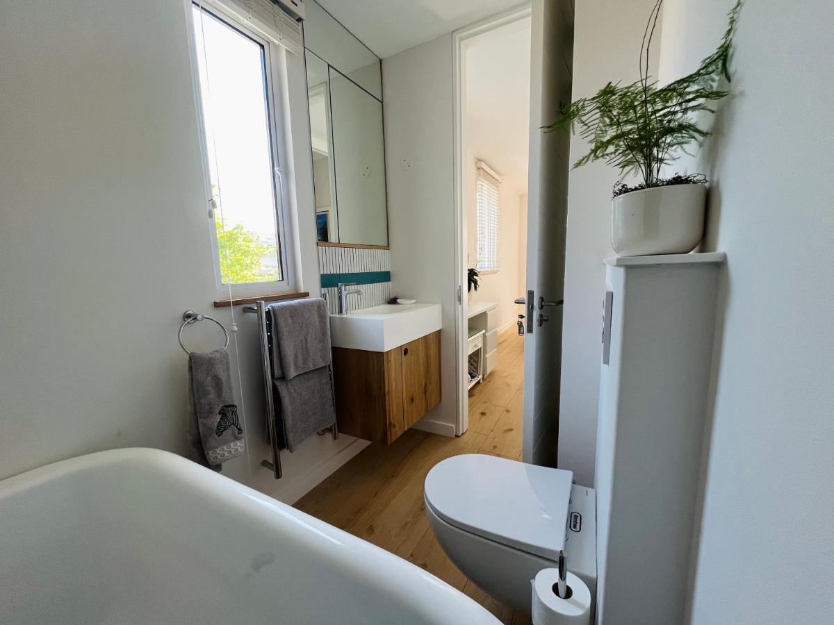 Moonshine - Two Bedroom House With Inverter Città del Capo Esterno foto
